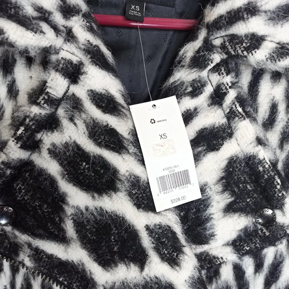 Banana Republic Women Snow Coat Size XS Leopard Cocoon Side Zipper Italian NWT - Picture 4 of 10